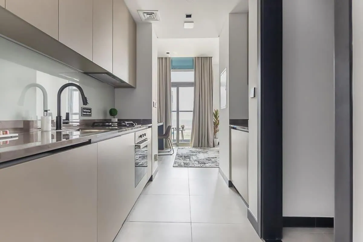 Frank Porter - 15 Northside Dubai